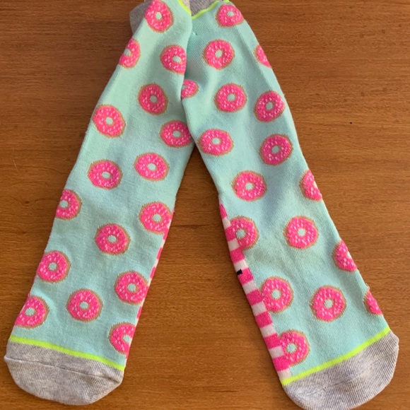 🥳 3 for $30! Donut Socks🍩 - Picture 2 of 3